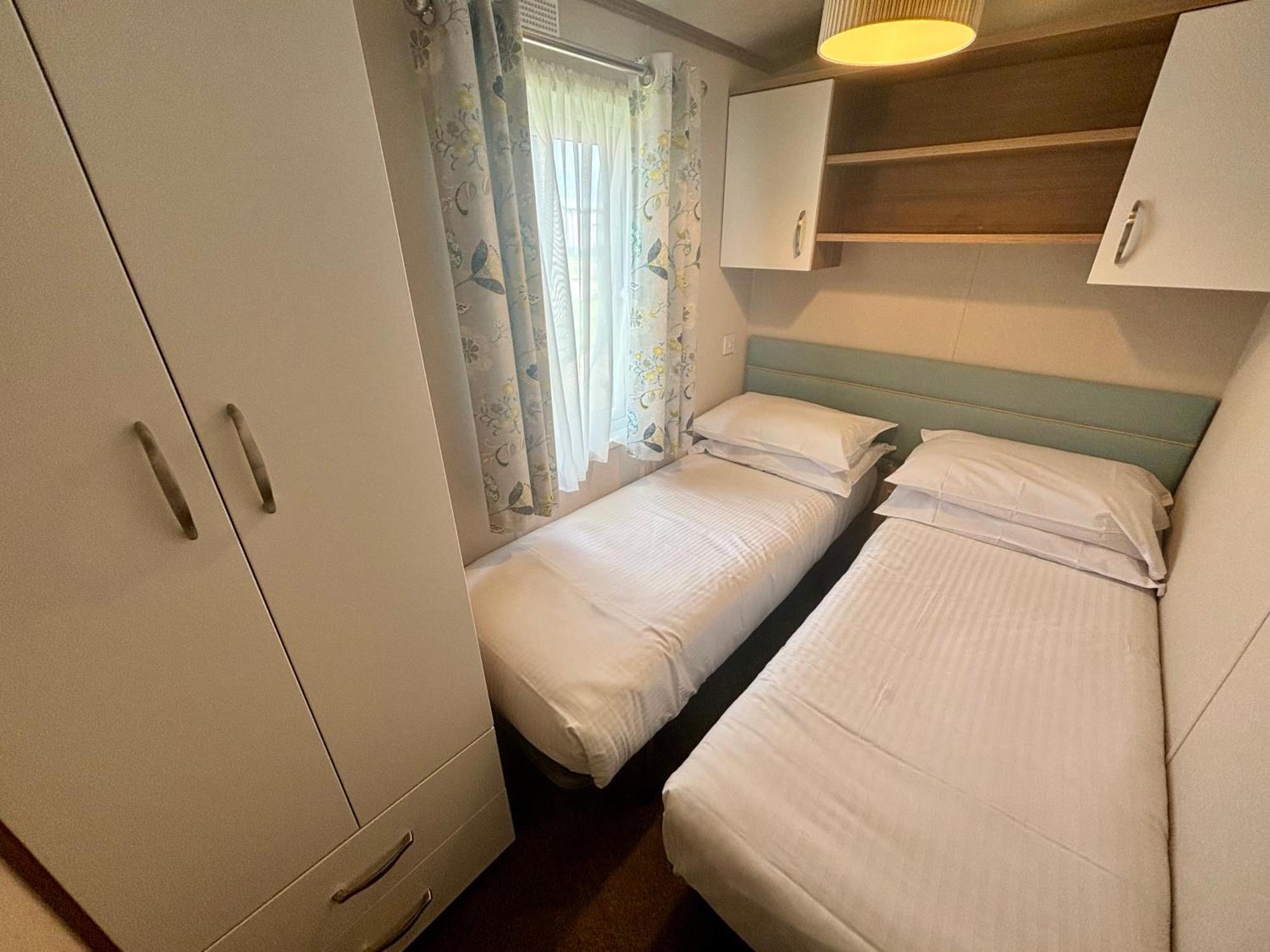 Seaview Holiday Park 彭赞斯 客房 照片