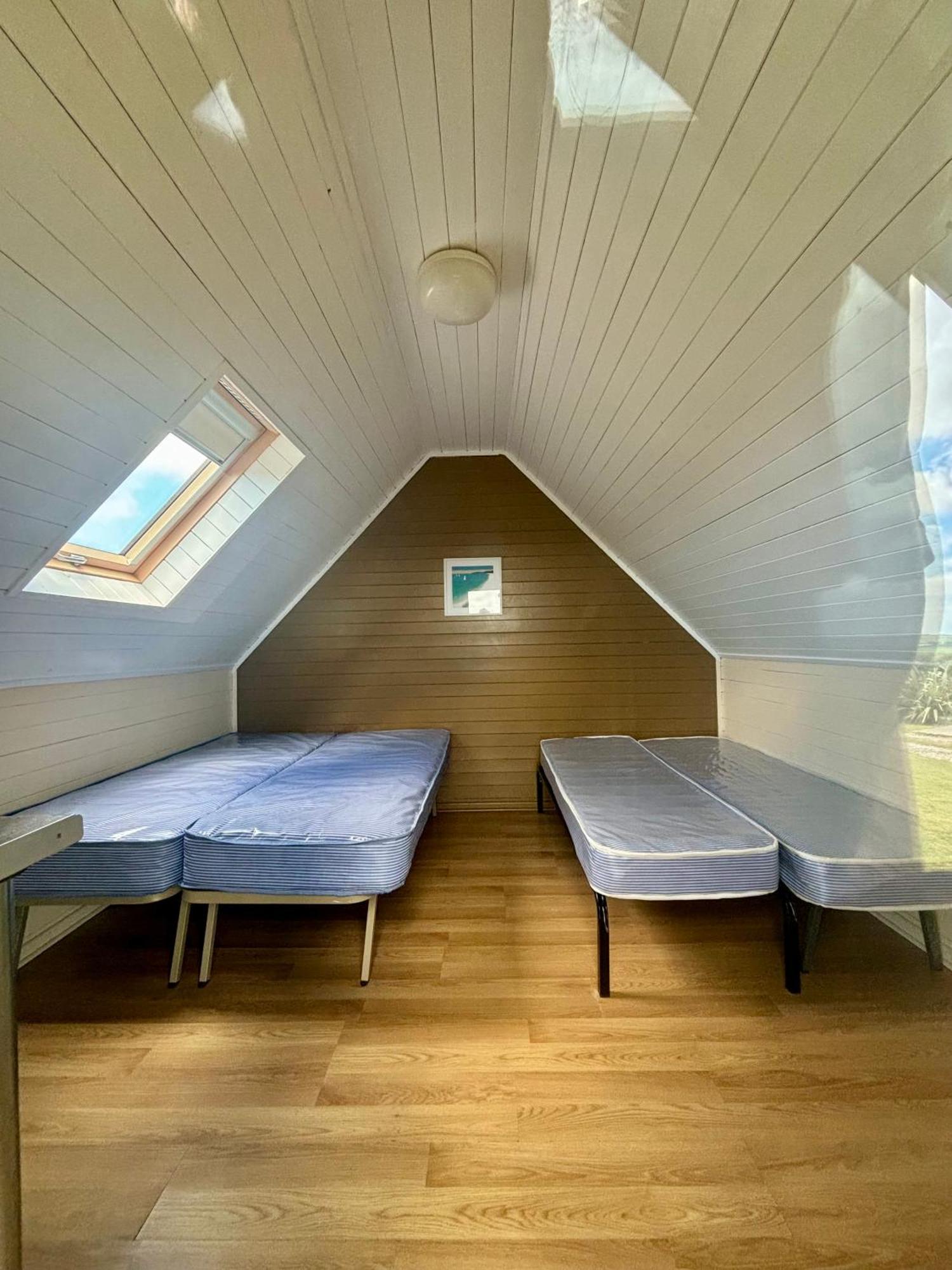 Seaview Holiday Park 彭赞斯 客房 照片