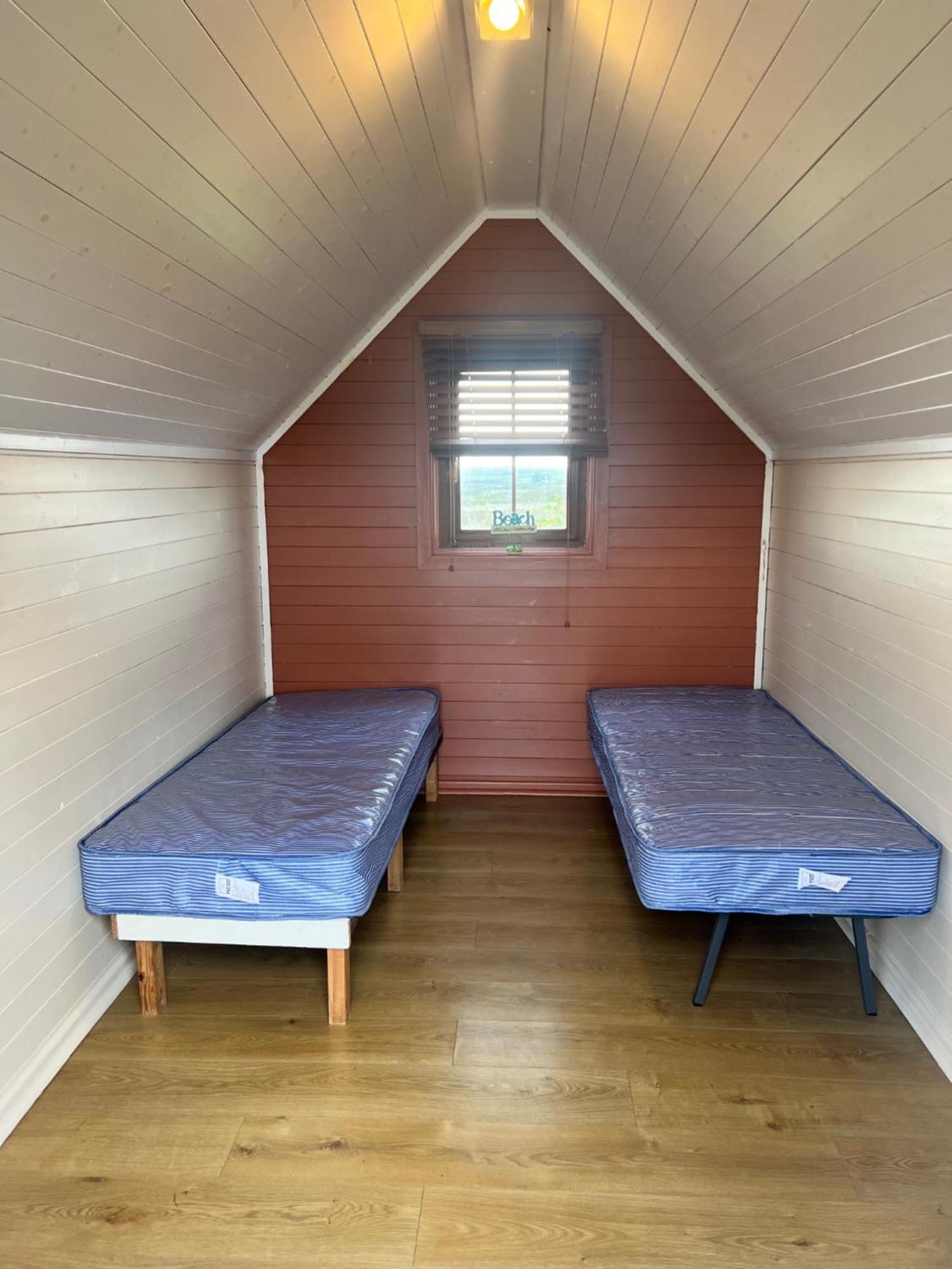 Seaview Holiday Park 彭赞斯 客房 照片