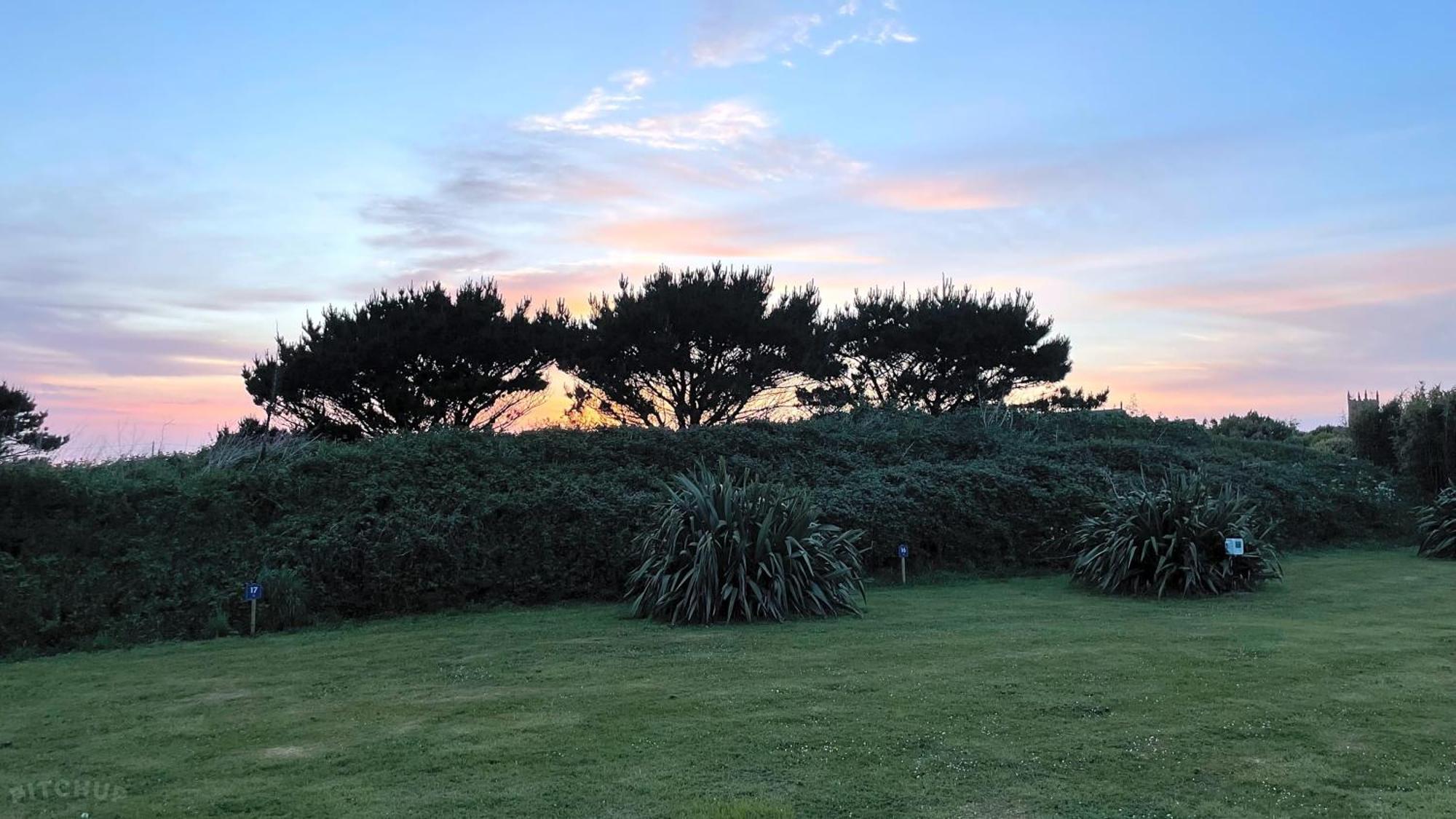 Seaview Holiday Park 彭赞斯 外观 照片